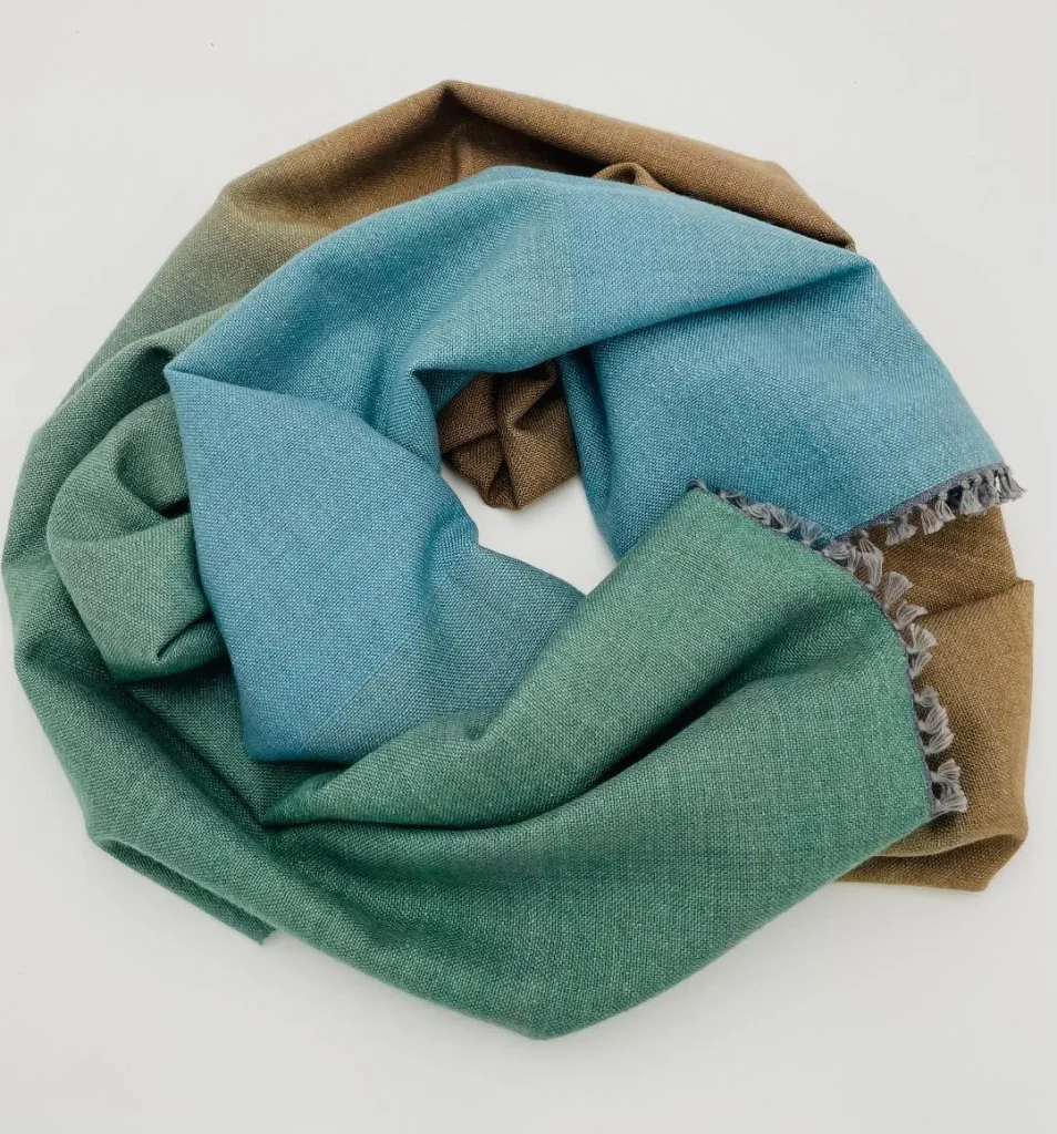 Merinó gyapjú sál kék-barna-zöld kép 2