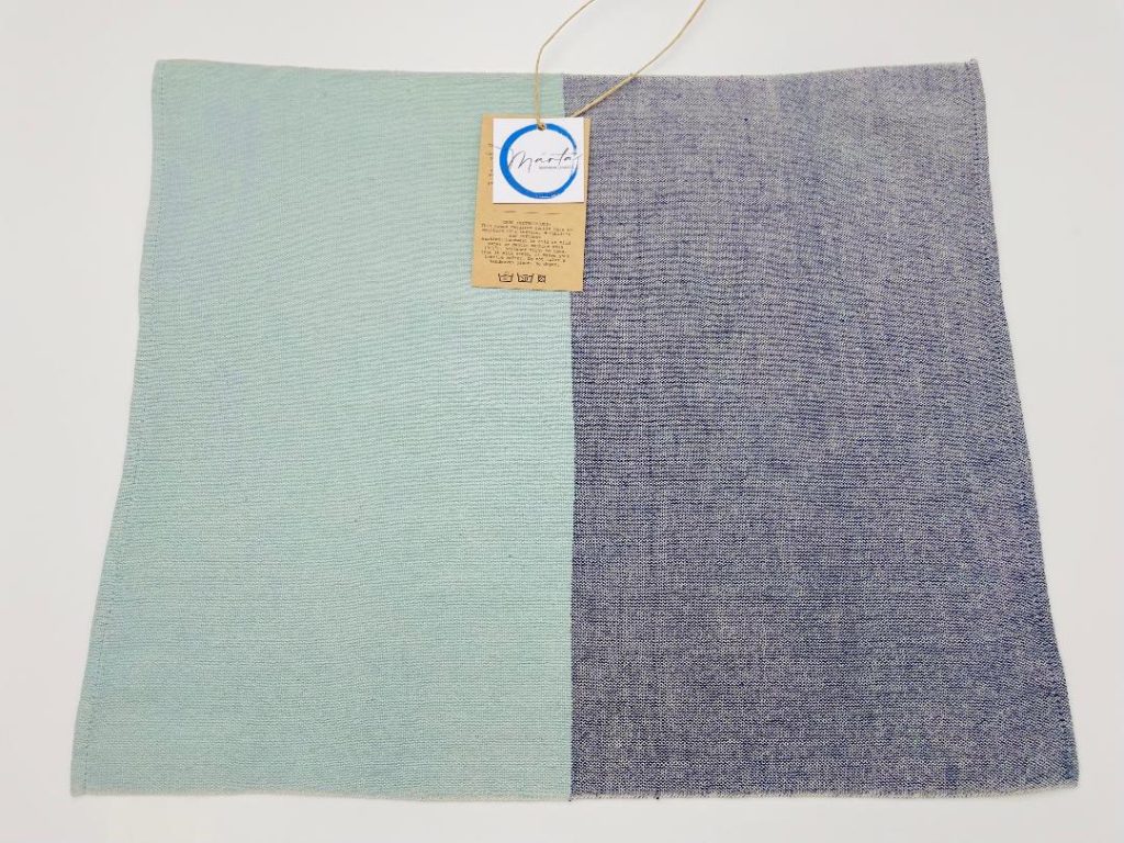 Kék árnyalatú csomagoló textil kép 2