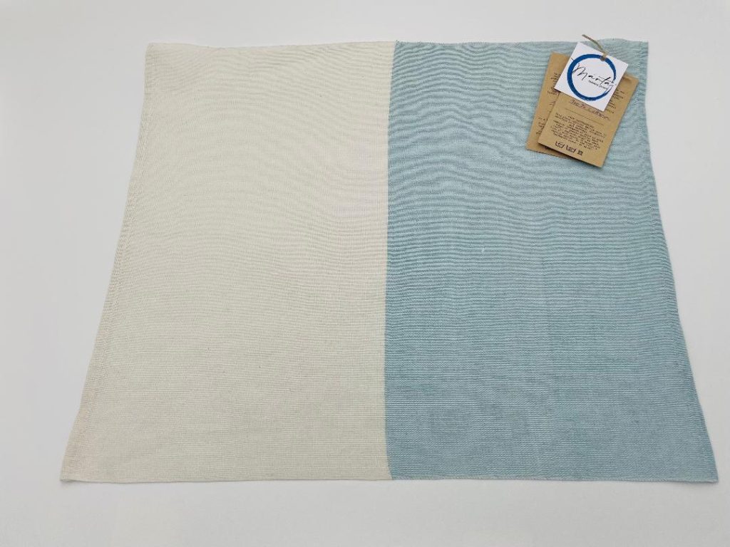 Menta-elefántcsont színű csomagoló textil kép 2